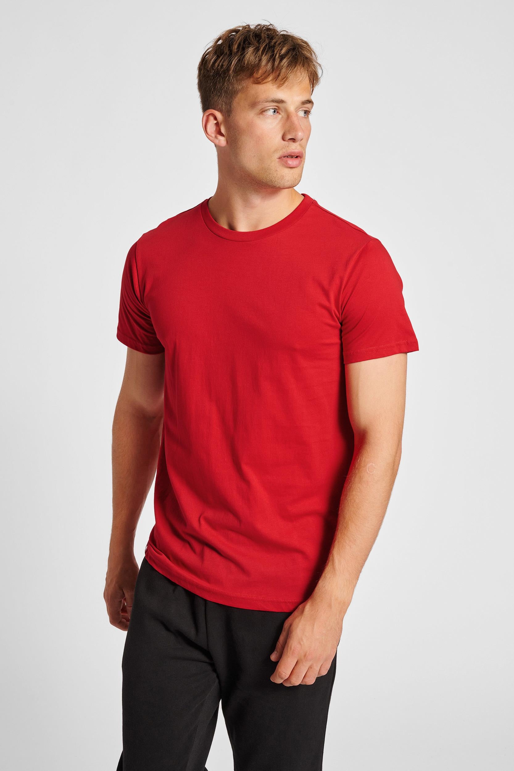 HUMMEL - Hmlred Basic T-shirt S/s - Tango Red