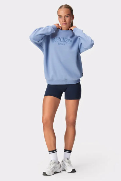 Comfy Embroidered Sweatshirt - for kvinde - STRONGER - Sweatshirt